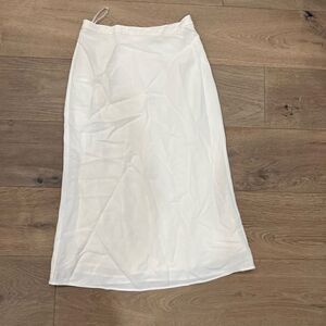 NWT Majorelle Women’s White A-Line Knee Length Skirt Size Small